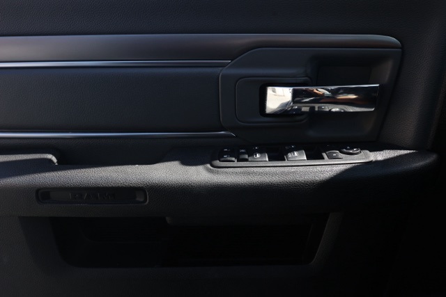 2022 Ram 1500 Classic SLT photo 21