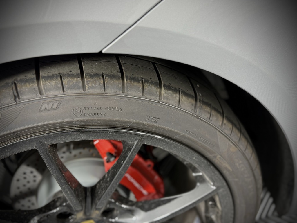 2024 Porsche Boxster S photo 18