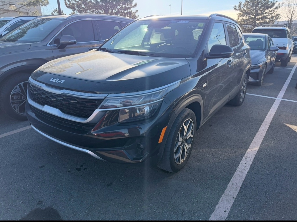 2022 Kia Seltos EX's photo