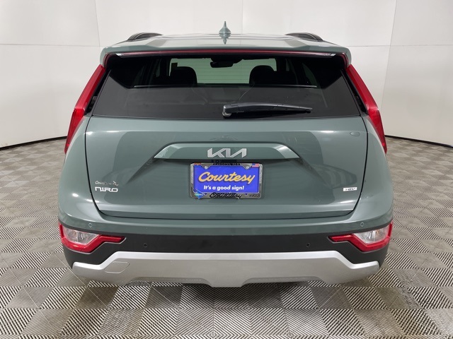 2025 Kia Niro EX photo 6