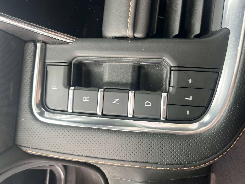 2024 Gmc Yukon XL AT4 photo 18