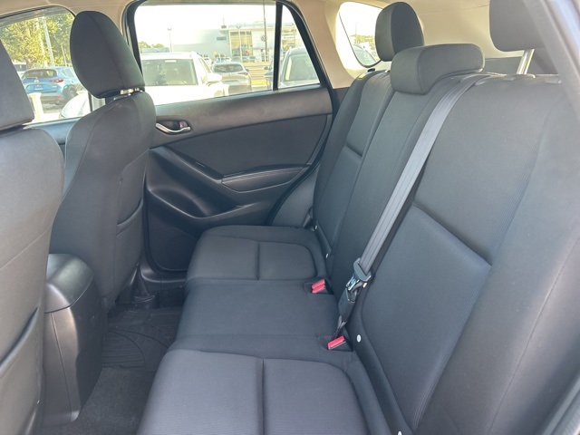 2016 Mazda CX-5 Sport photo 3