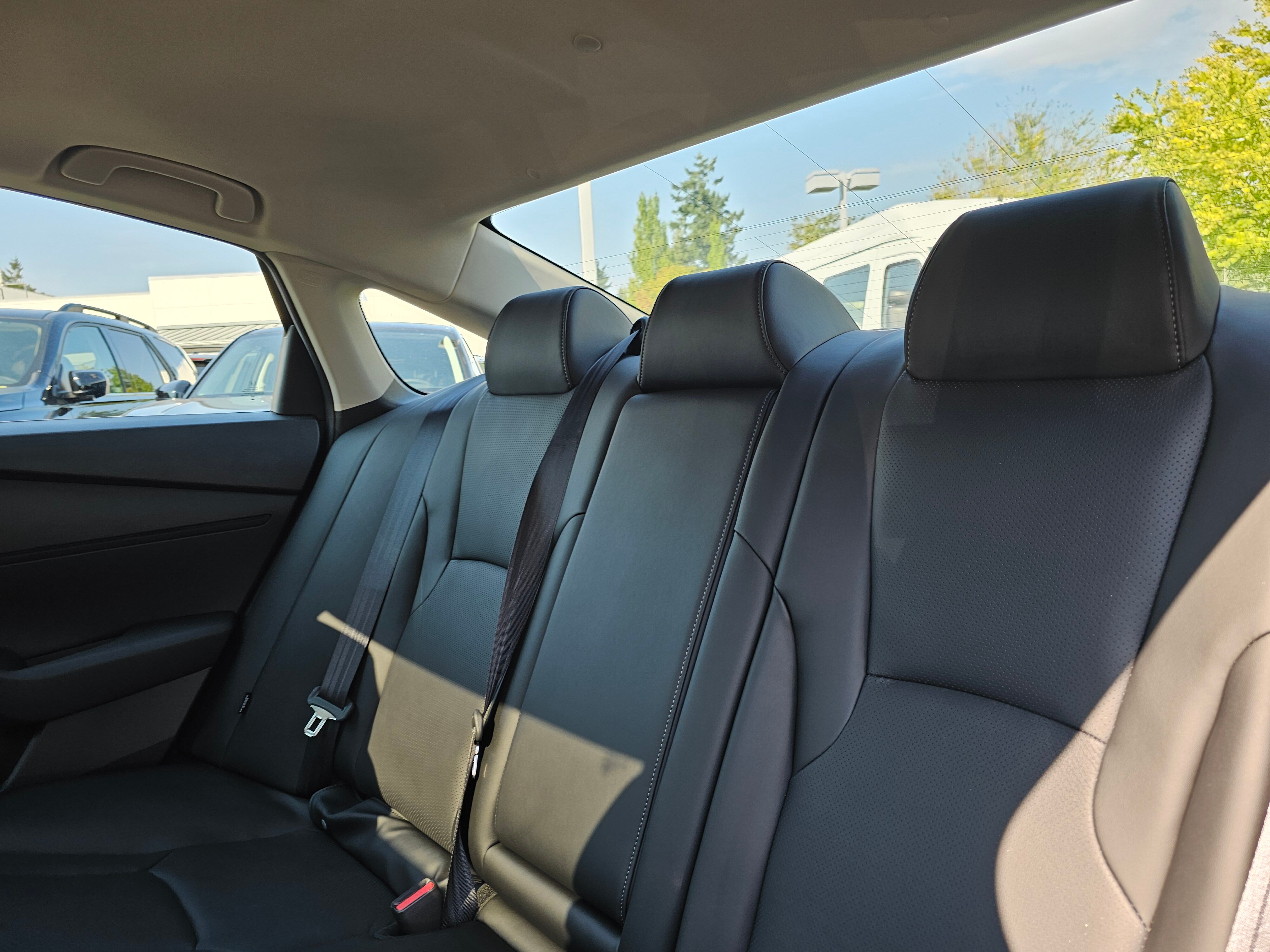 2025 Honda Accord Hybrid EX-L photo 7
