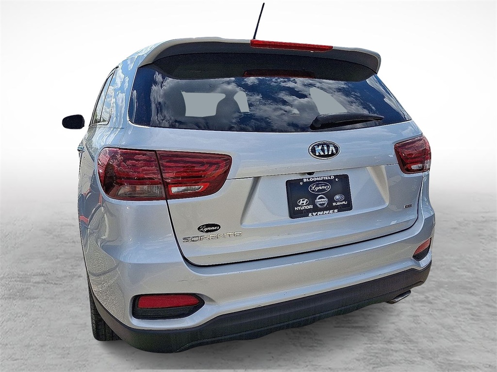 2020 Kia Sorento LX photo 8