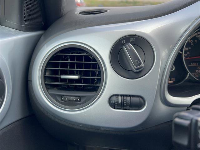 2014 Volkswagen Beetle 2.5 TDI photo 20
