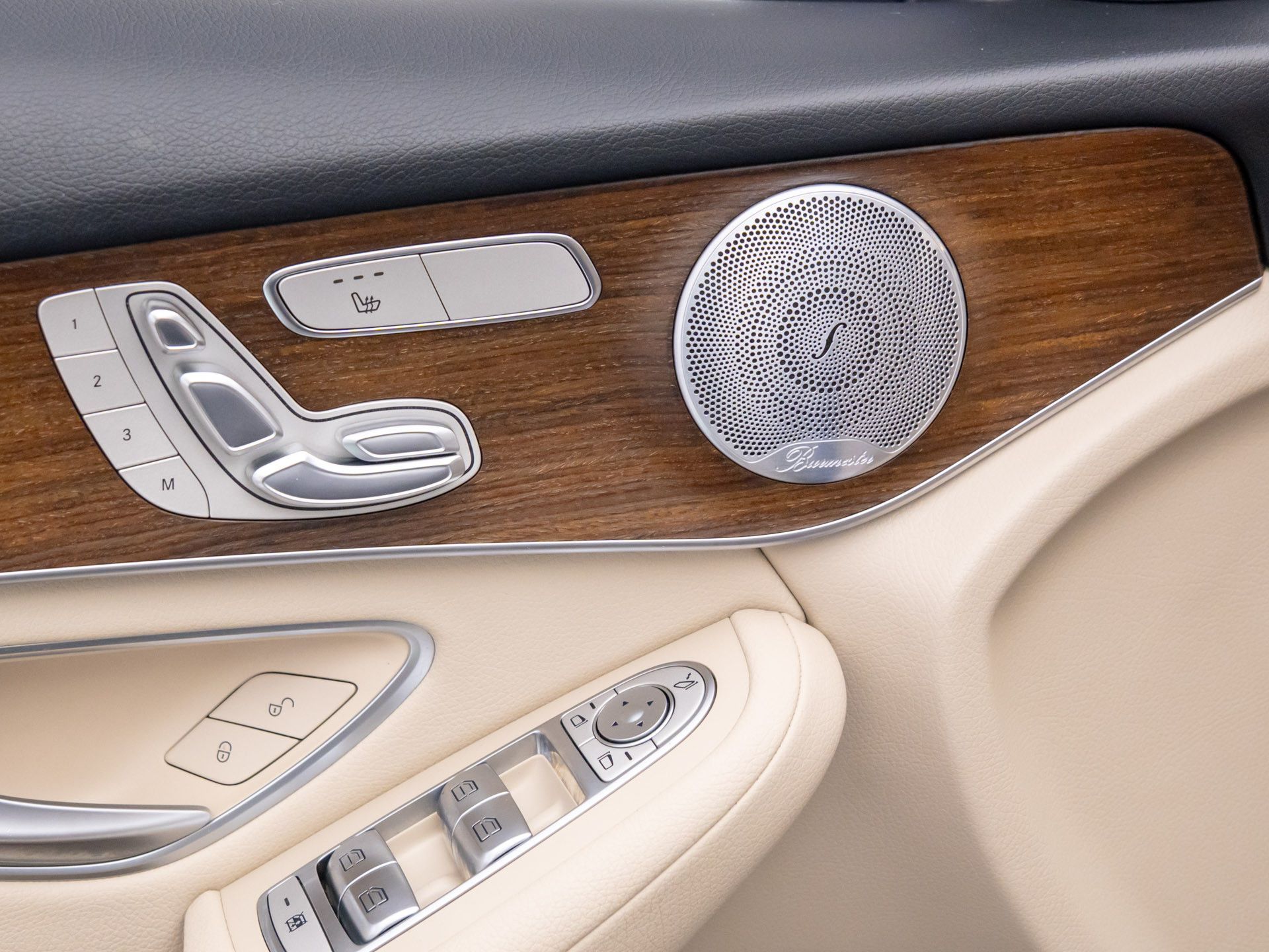 2020 Mercedes Benz GLC 300 4MATIC photo 12