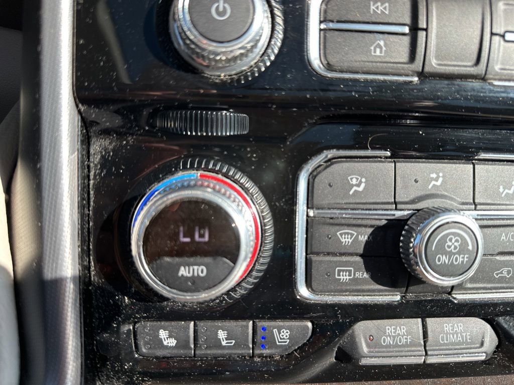 2022 Gmc Yukon XL Denali photo 14