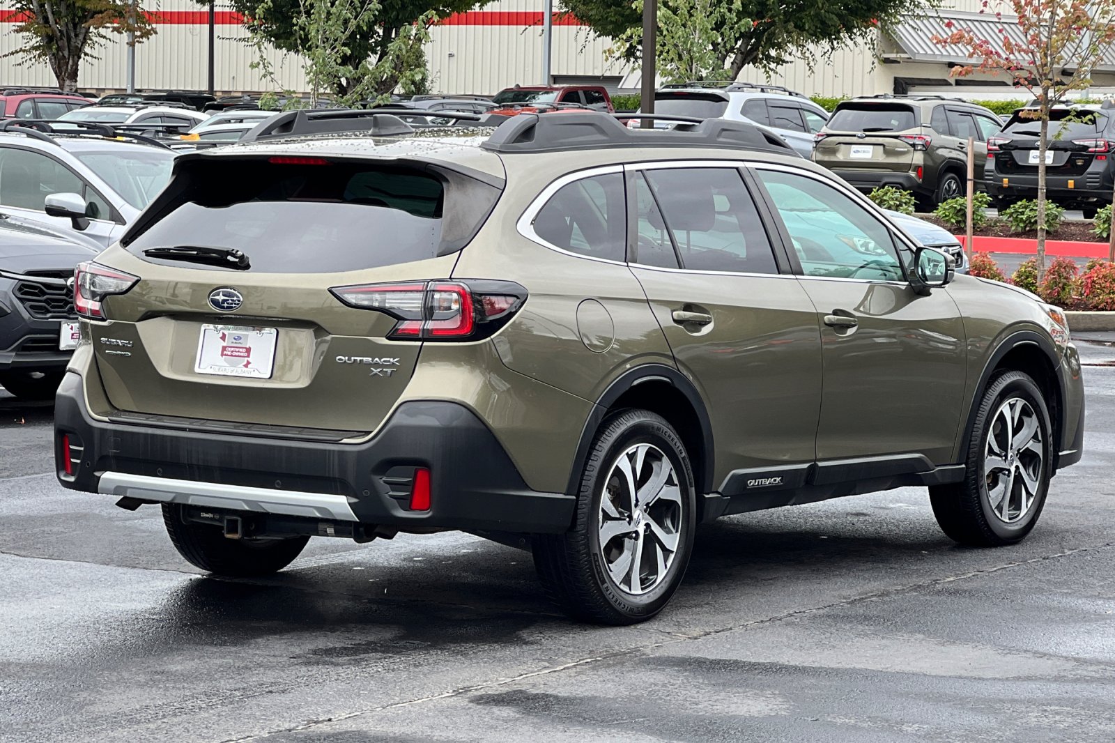 2022 Subaru Outback Limited XT photo 4