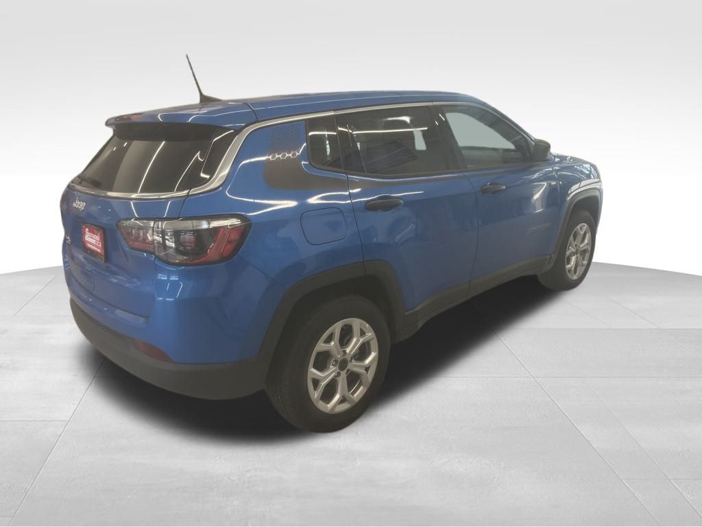 2025 Jeep Compass Sport photo 8