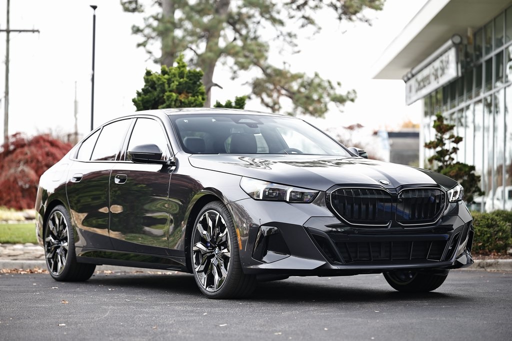 2026 BMW 5 Series 530i's photo