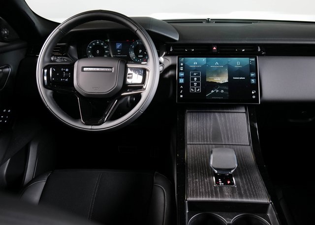 2026 Land Rover Range Rover Velar SE photo 12