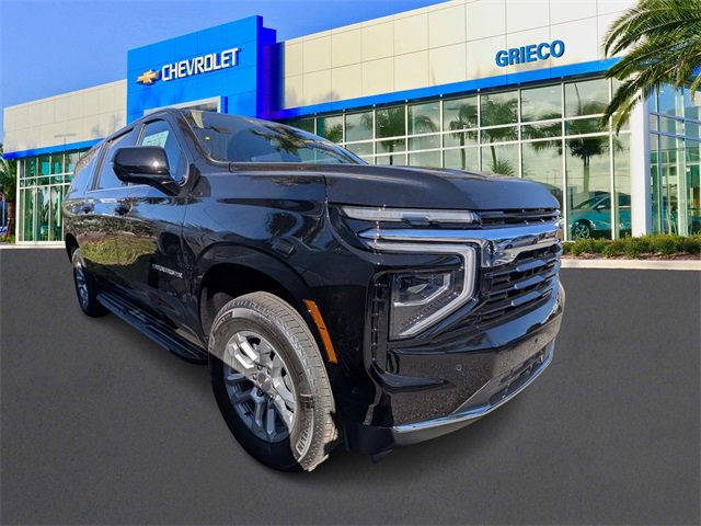 2026 Chevrolet Suburban LS's photo