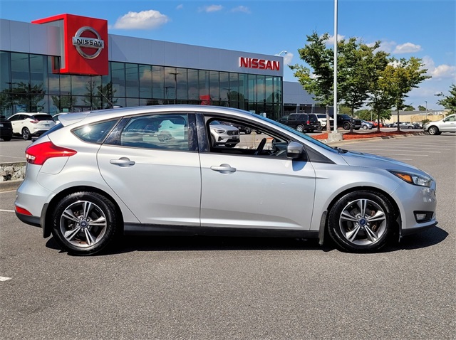 Used 2016 Ford Focus SE with VIN 1FADP3KEXGL236631 for sale in Benton, AR