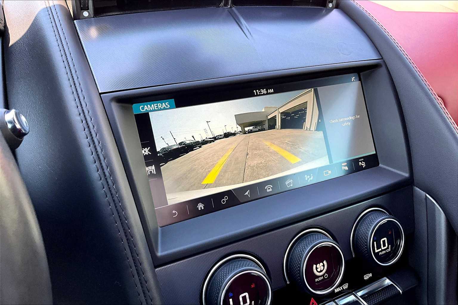 2020 Jaguar F-TYPE R photo 22