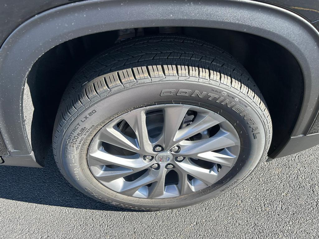2026 Buick Enclave Preferred photo 17
