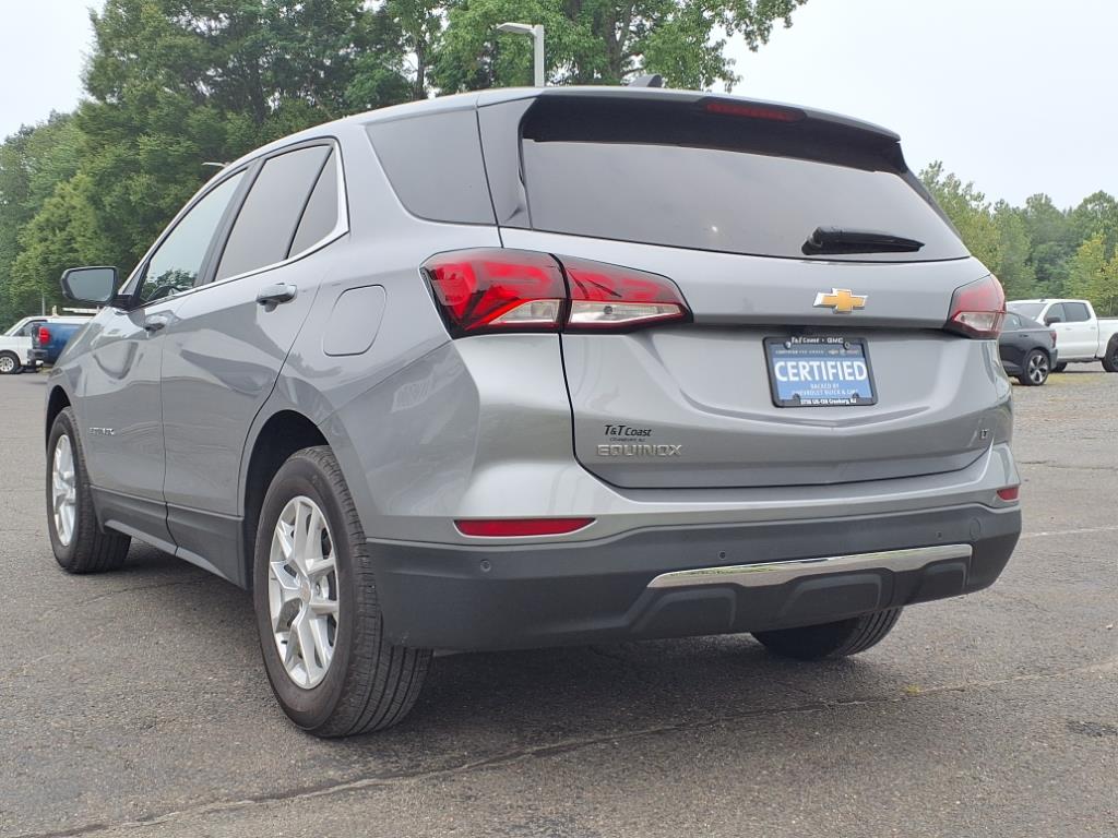 2023 Chevrolet Equinox LT photo 3