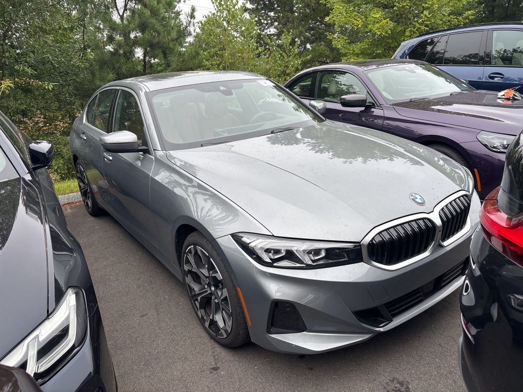 2025 Bmw 330i xDrive photo 2