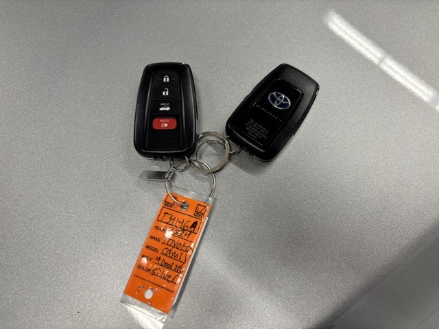 2024 Toyota Camry Hybrid SE photo 22