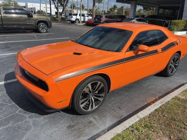 2014 Dodge Challenger R/T's photo