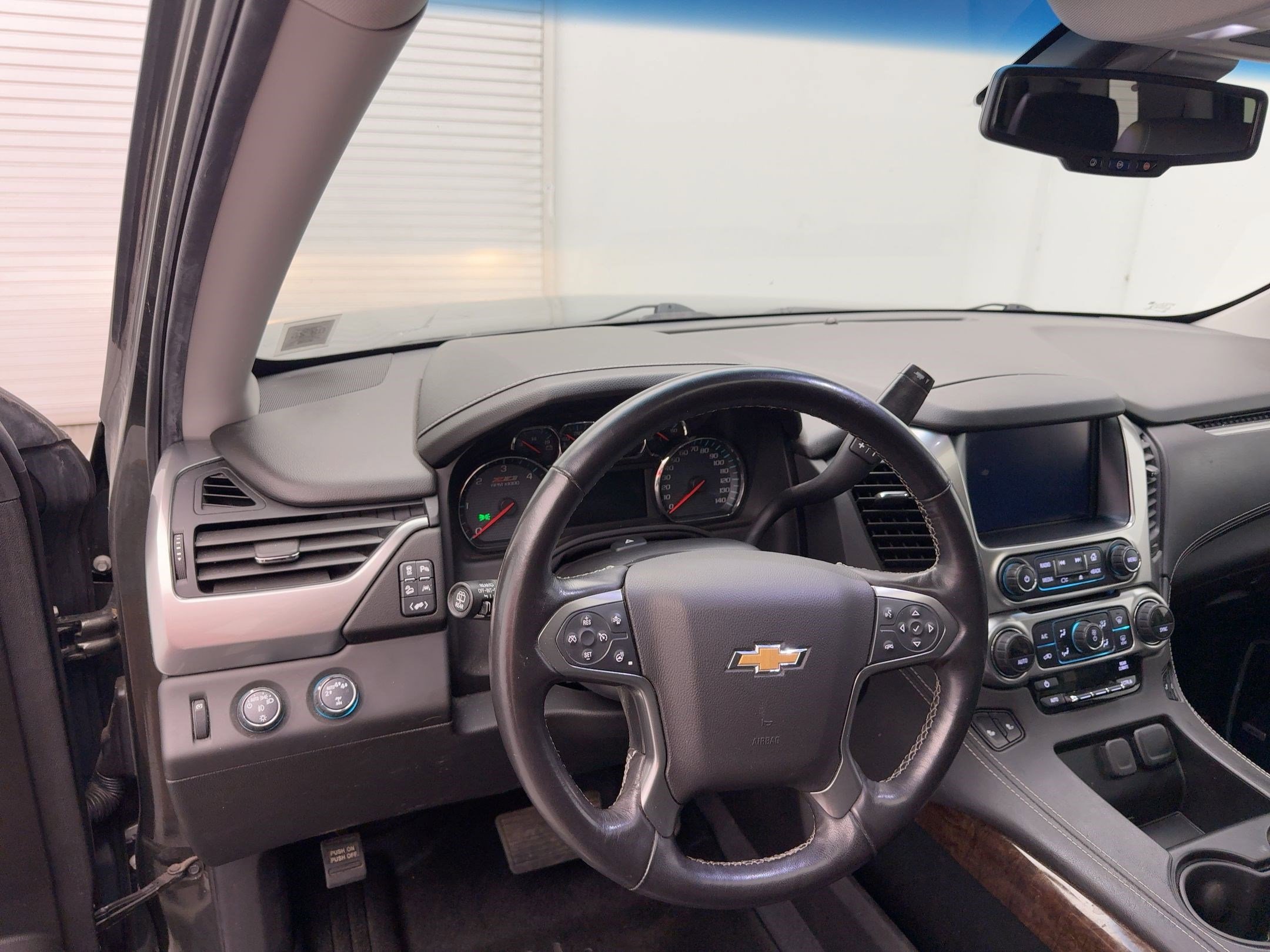 2019 Chevrolet Tahoe LT photo 21