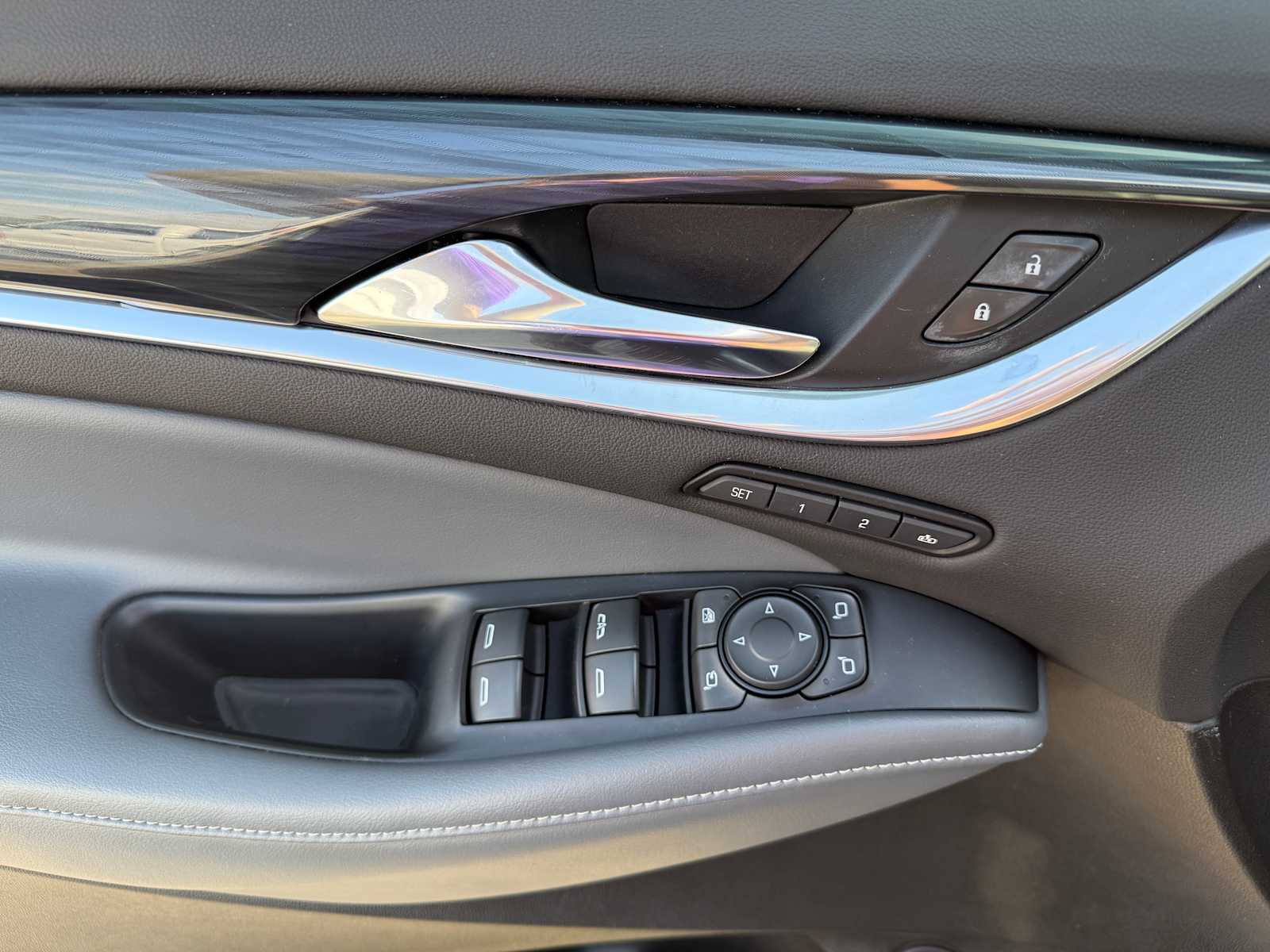 2018 Buick Enclave Premium photo 15
