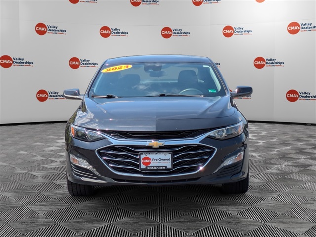 2023 Chevrolet Malibu 1LT photo 2