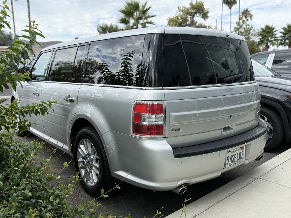 2019 Ford Flex SEL photo 4