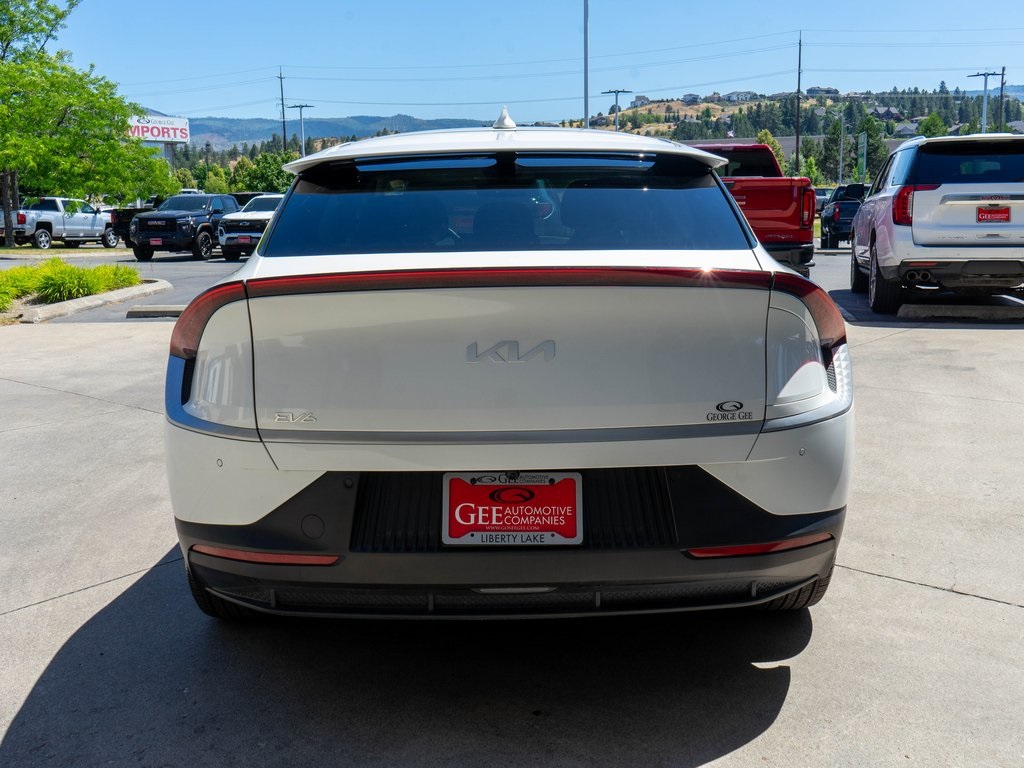 2024 Kia EV6 Light photo 6