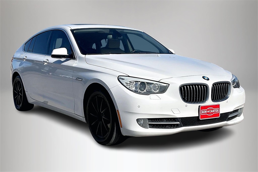2011 BMW 5 Series 535i's photo