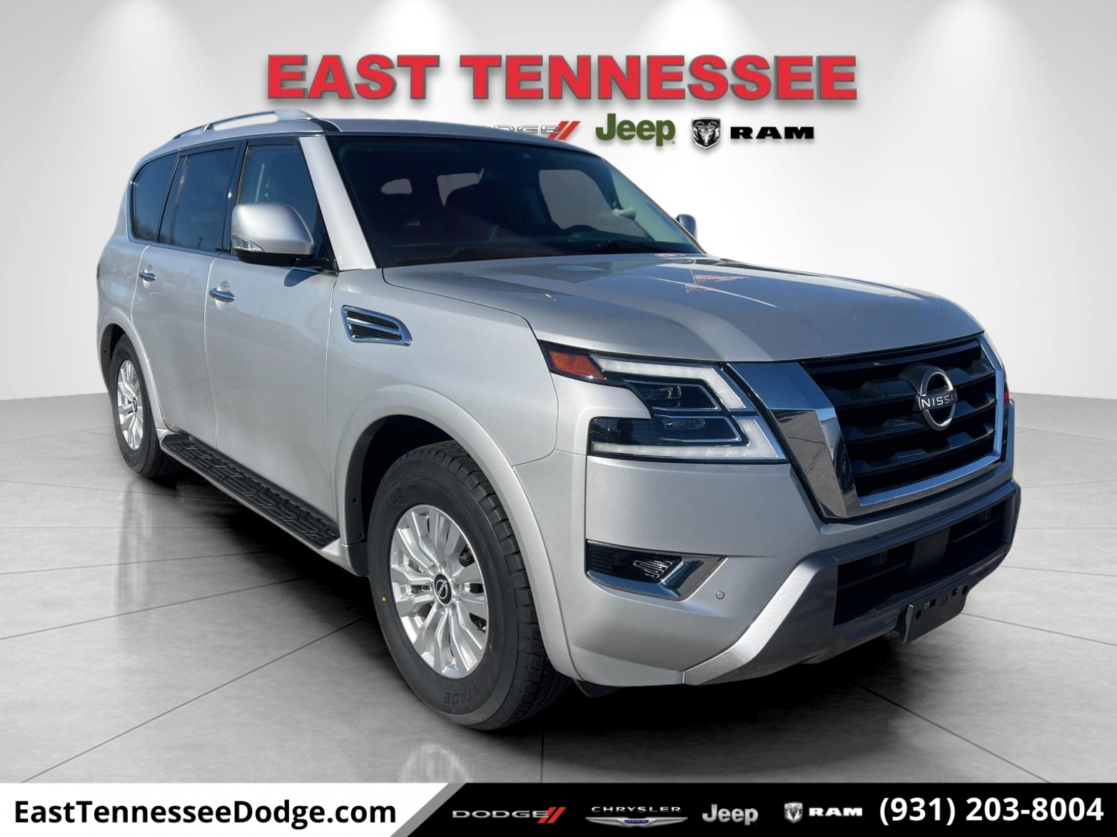 2024 Nissan Armada SV's photo