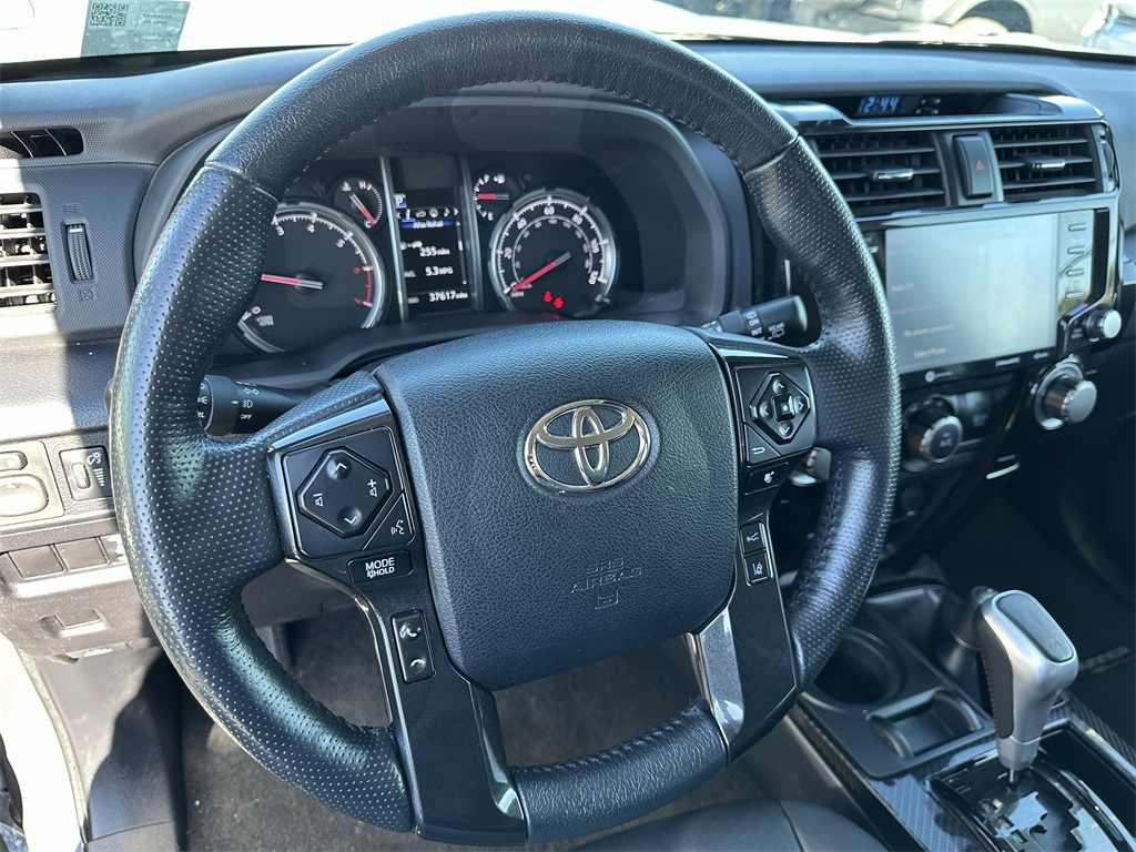 2024 Toyota 4Runner TRD Off-Road Premium photo 4