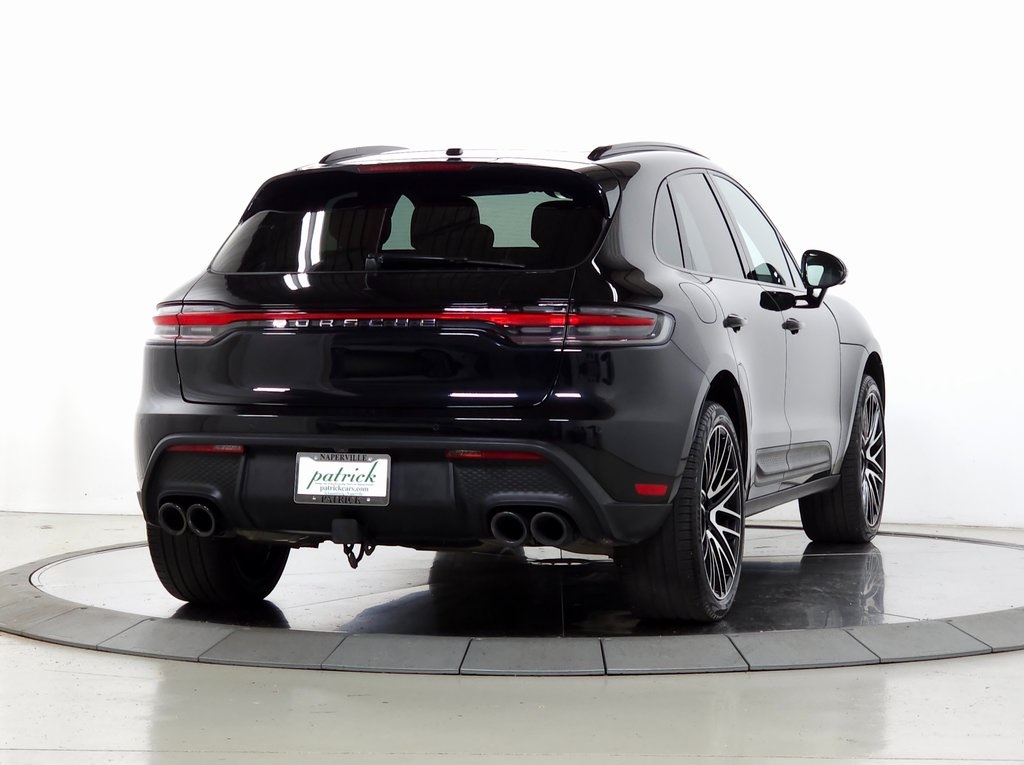 2022 PORSCHE MACAN - Image 8