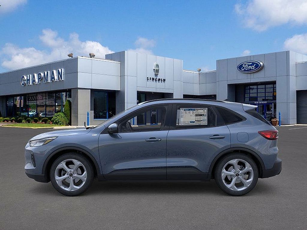 2025 Ford Escape ST-Line Select photo 2