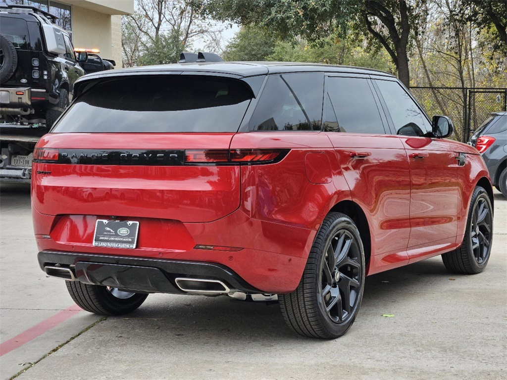 2025 Land Rover Range Rover Sport SE photo 5