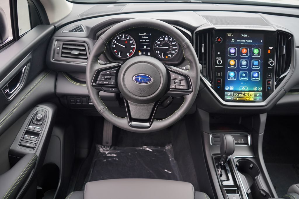 2025 Subaru Ascent Onyx Edition photo 9