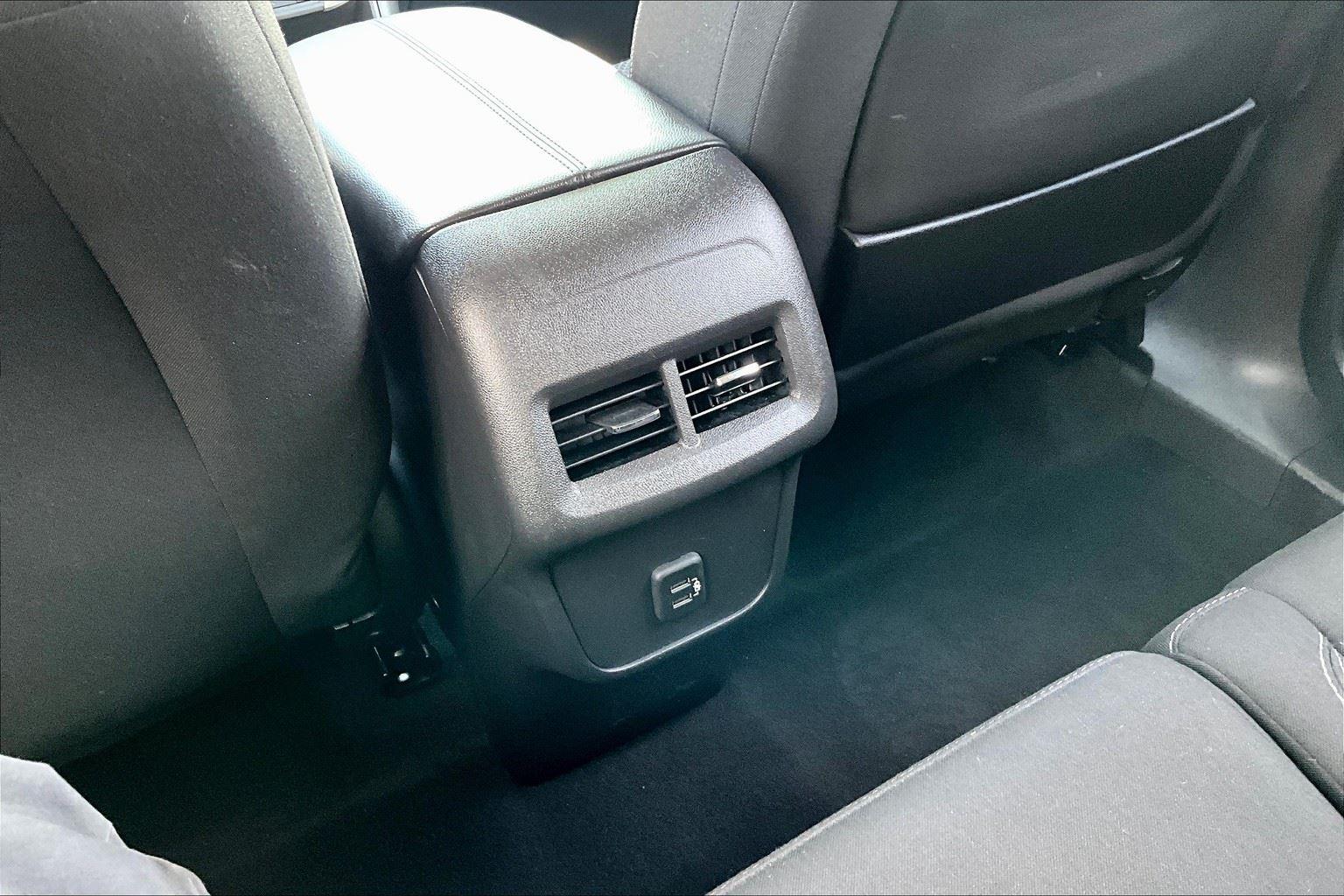 2024 Gmc Terrain SLE photo 31