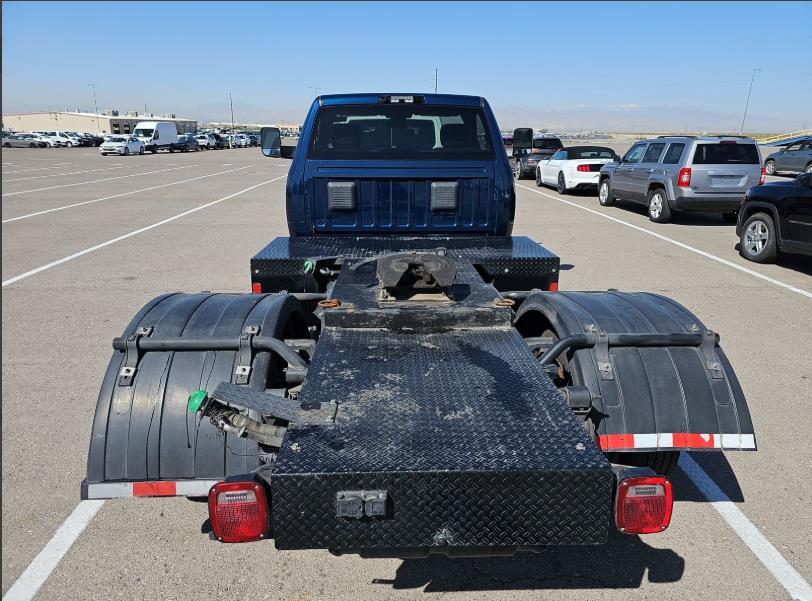 2022 Ram 5500 Tradesman photo 3