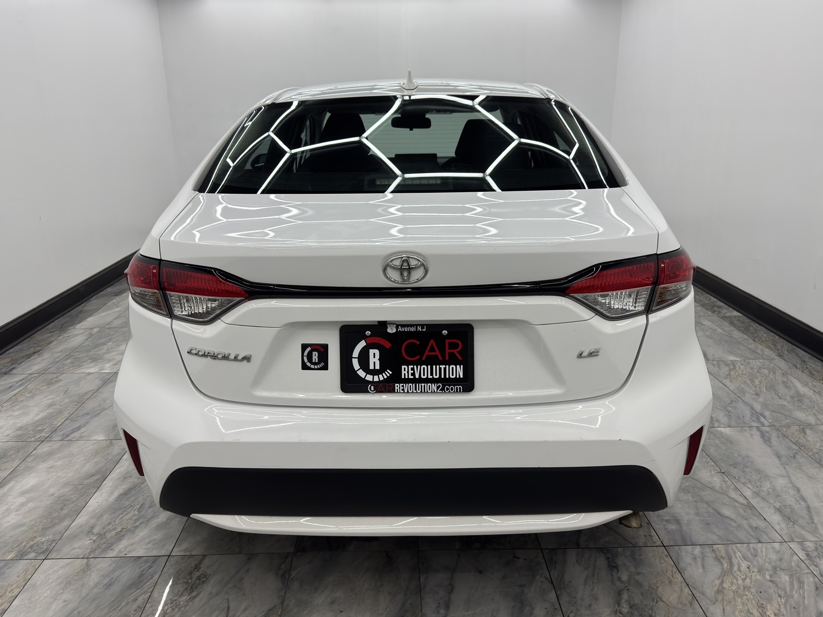 2022 Toyota Corolla LE photo 5