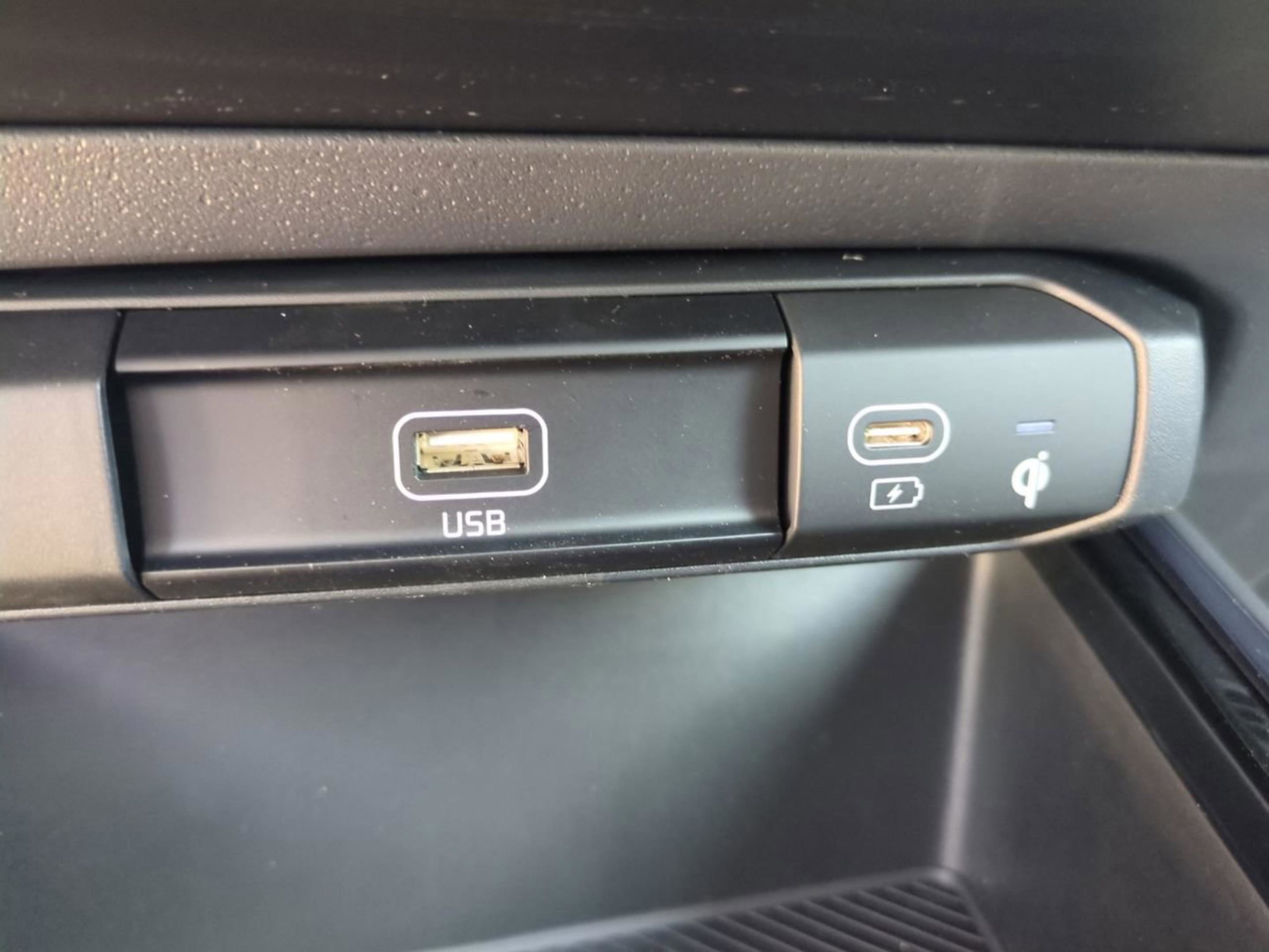 2025 Kia Niro EV Wind photo 22