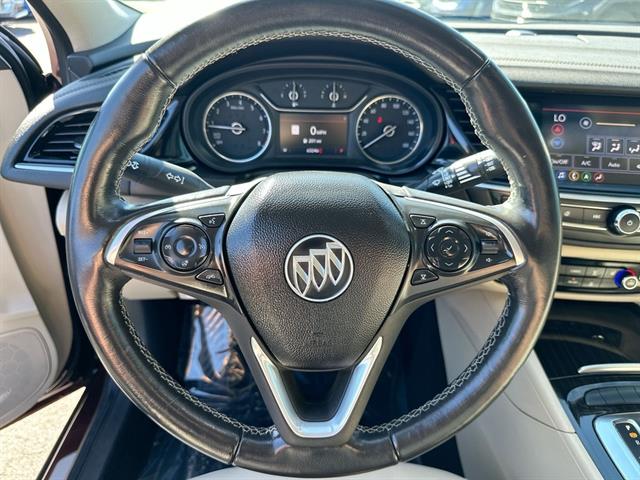 2018 Buick Regal TourX Essence photo 10