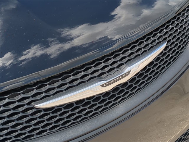2026 Chrysler Voyager LX photo 11