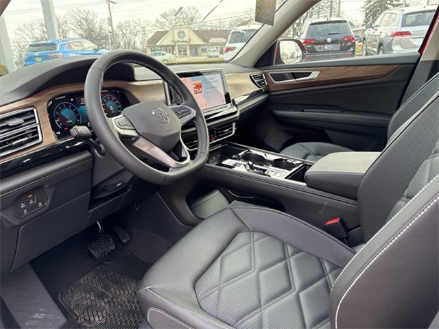 2025 Volkswagen Atlas SE Technology photo 16