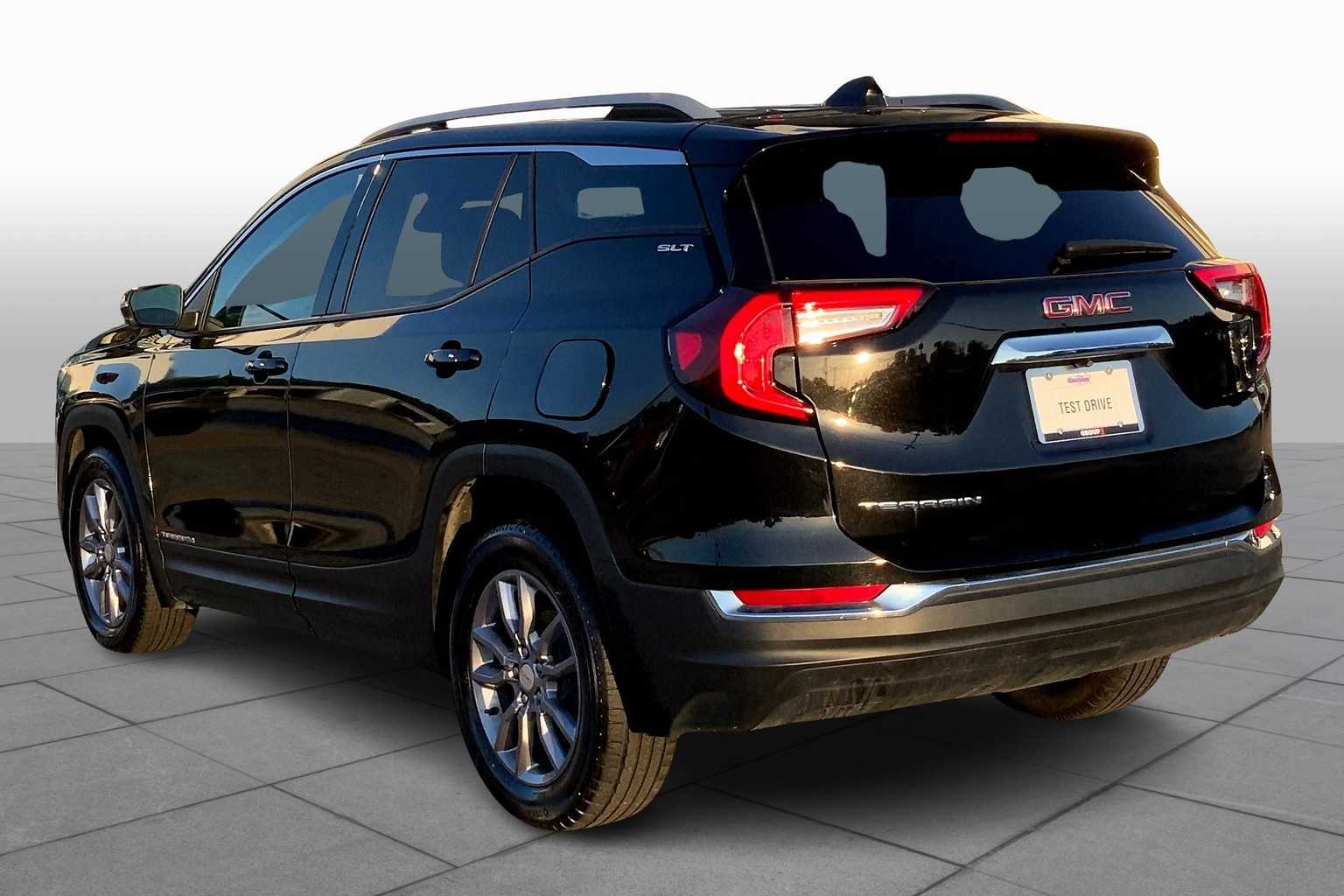 2024 Gmc Terrain SLT photo 10