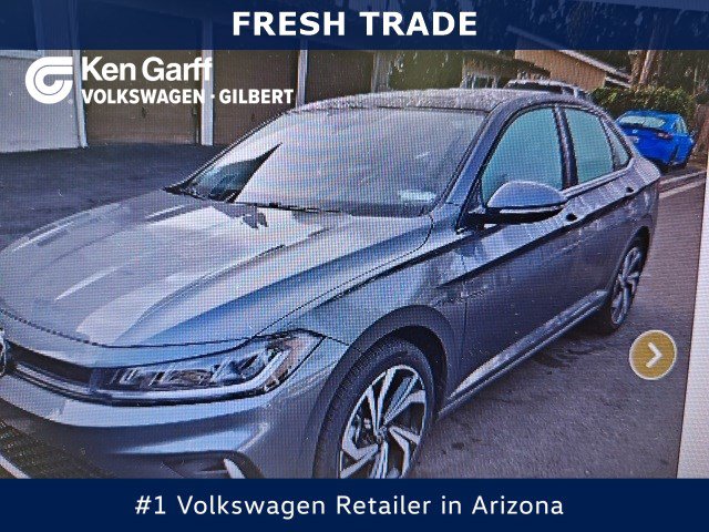 2025 Volkswagen Jetta SEL's photo