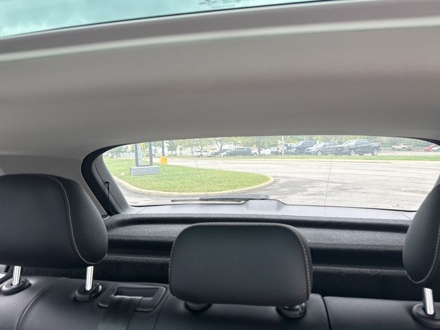 2022 Volkswagen Taos SE photo 21