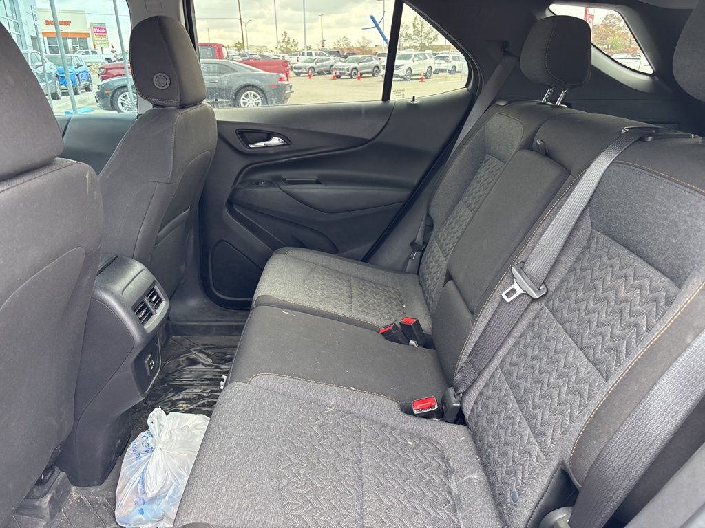 2024 Chevrolet Equinox LT photo 19
