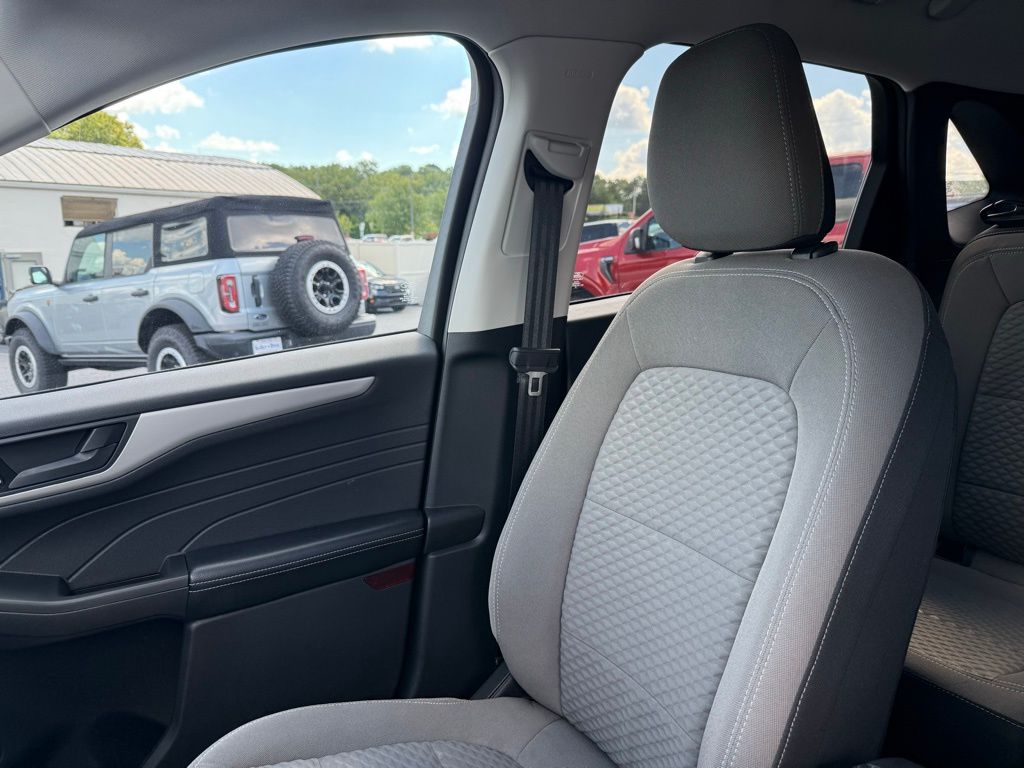 2022 Ford Escape SE photo 20