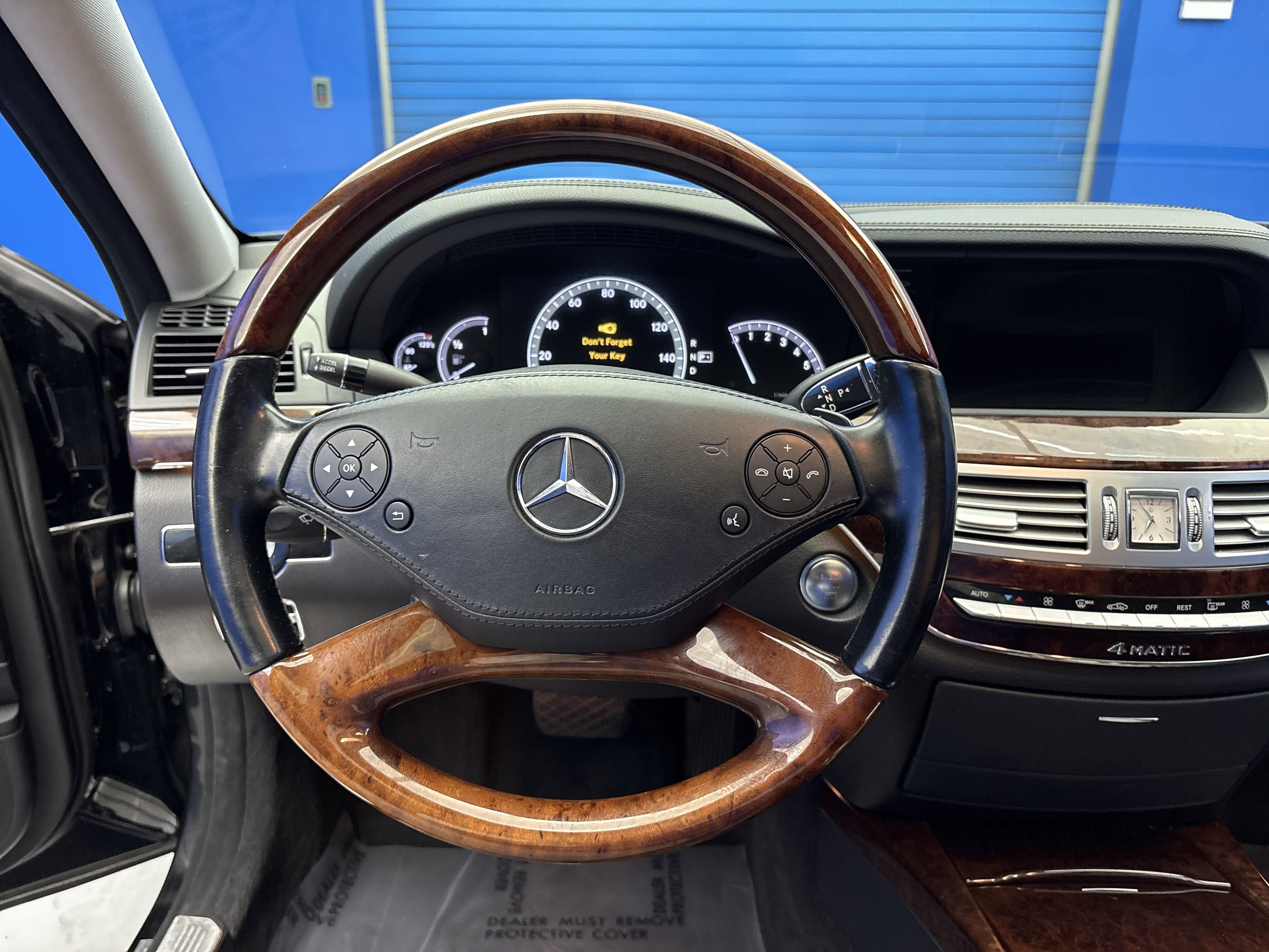 2012 Mercedes Benz S 550 4MATIC photo 11