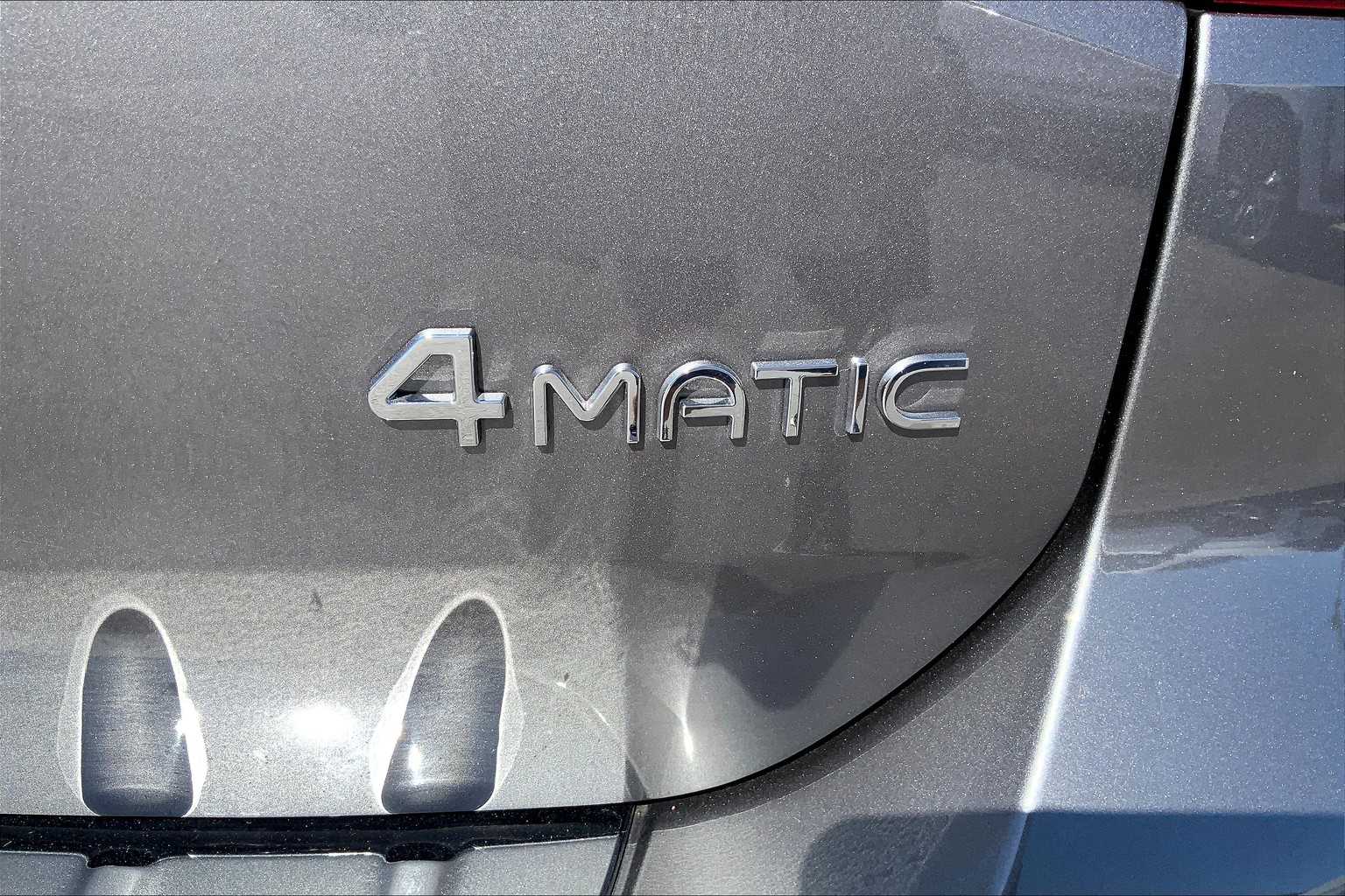 2023 Mercedes Benz EQB 350 4MATIC photo 9