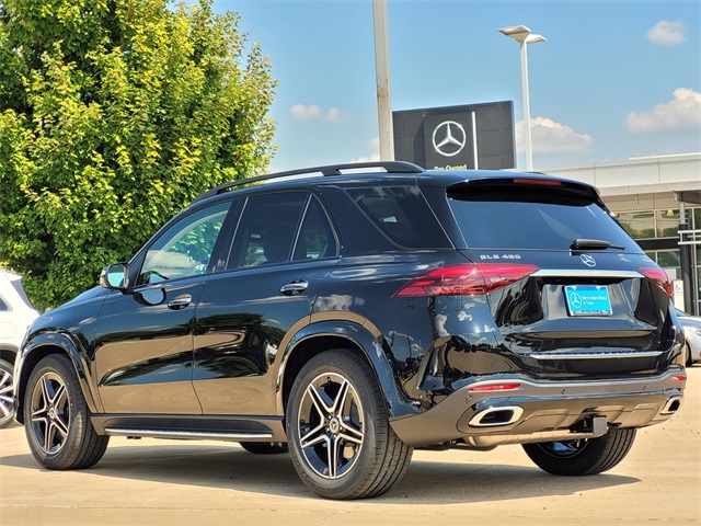 2026 Mercedes Benz GLE 450 4MATIC photo 3
